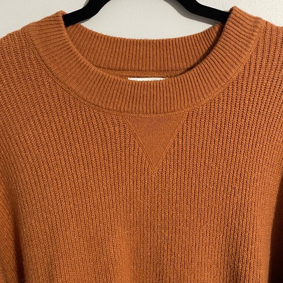 Aerie crewneck sweater - Picture 2 of 9